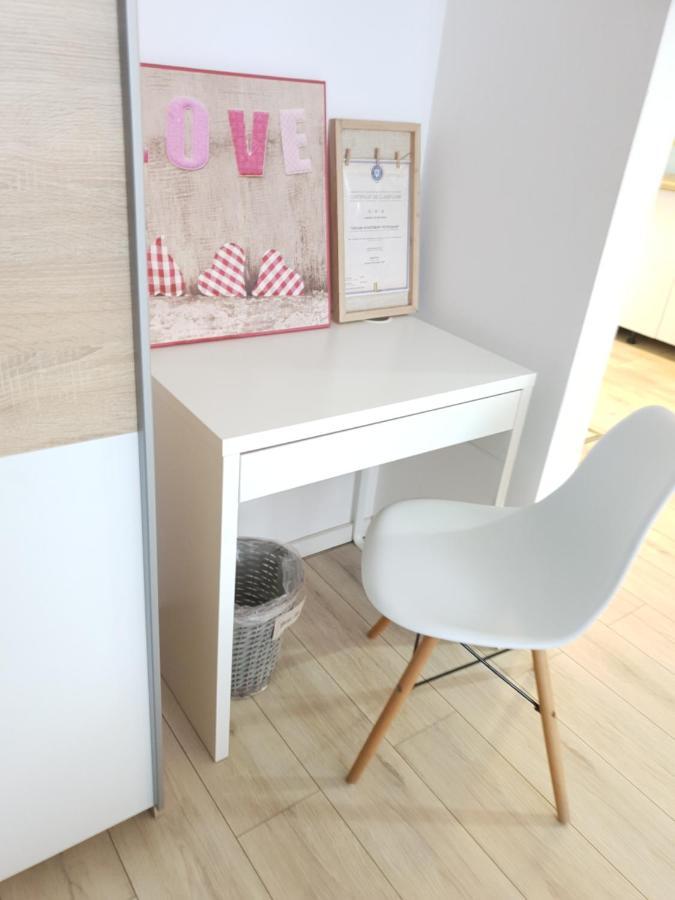 Dream Apartment Petroşani Buitenkant foto