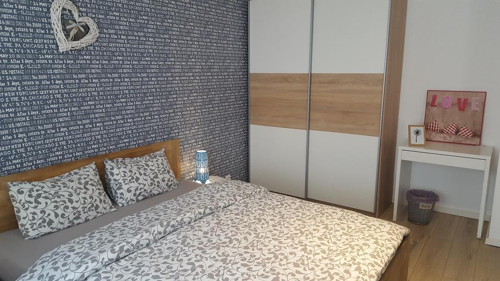 Dream Apartment Petroşani Buitenkant foto